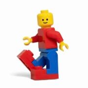 Crocs et LEGO : Un partenariat annonc&eacute; avec la marque de jouets