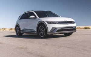 694811 retour des aides a l achat des vehicules electriques Ottawa renonce aux quotas... d&eacute;couvrez sa nouvelle promesse