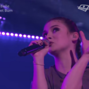 Capture decran 2026 02 08 111843 Mia Tinayre enflamme Belle et Bum avec une performance &agrave; couper le souffle