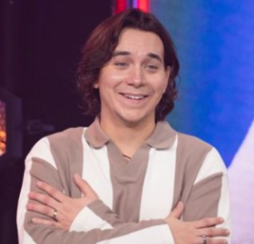 Capture decran 2026 02 17 163003 La vraie raison pourquoi William Cloutier n&rsquo;a presque jamais chant&eacute; &agrave; Big Brother C&eacute;l&eacute;brit&eacute;s