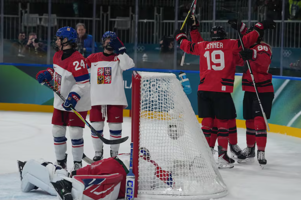 Catastrophe pour Team Canada : Sidney Crosby quitte le match en plein quart de finale 1 Catastrophe pour Team Canada : Sidney Crosby quitte le match en plein quart de finale Capture decran 2026 02 18 131842 Catastrophe pour Team Canada : Sidney Crosby quitte le match en plein quart de finale