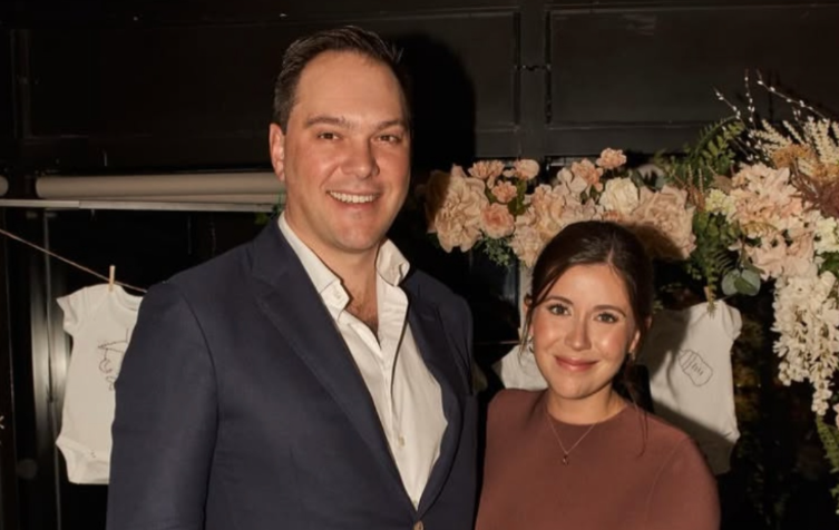 Capture decran 2026 02 23 164319 La mairesse Catherine Fournier d&eacute;voile toutes les photos de son shower et fait fondre les internautes