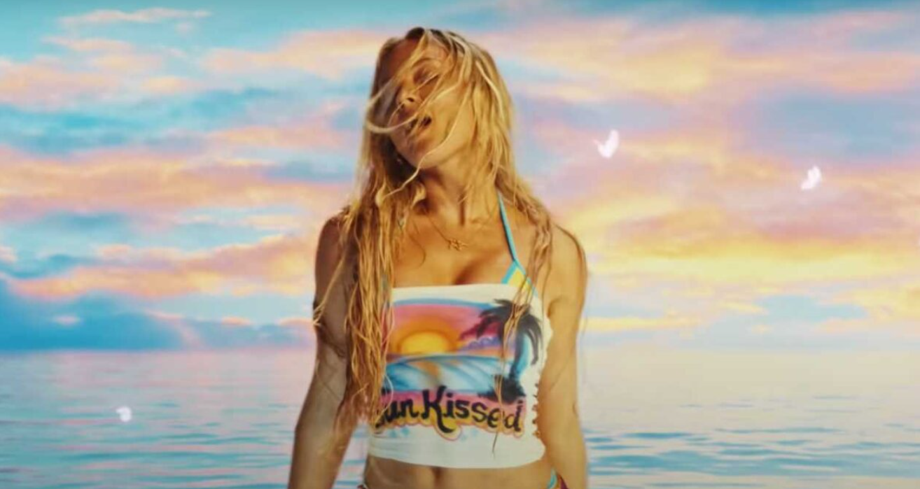 Capture decran 2026 02 26 093730 &Eacute;l&eacute;onore Lagac&eacute; surprend avec une photo glamour et assum&eacute;e prise &agrave; Montr&eacute;al