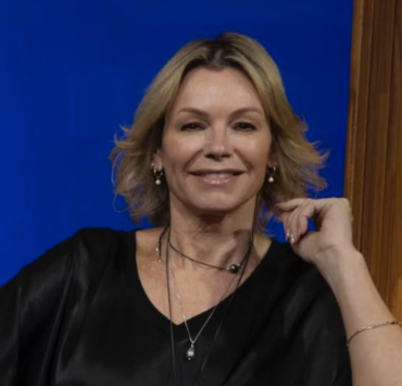 Capture decran le 2026 02 10 a 08.58.17 e1770731944889 Caroline N&eacute;ron raconte comment un ex jaloux a boulevers&eacute; sa carri&egrave;re