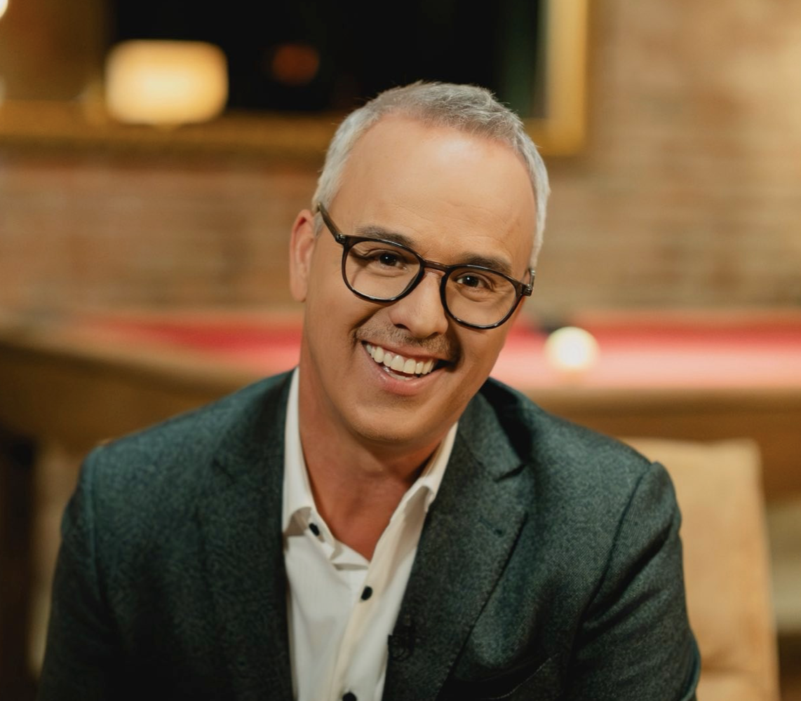 Capture decran le 2026 02 24 a 19.01.23 e1771977732872 Surprise &agrave; la t&eacute;l&eacute; : Gino Chouinard revient &agrave; la barre d&rsquo;un rendez-vous populaire