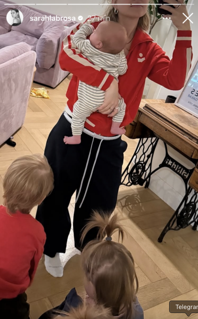 Capture le 2026 02 11 a 02.41.59 Sarah-Jeanne Labrosse s&rsquo;ouvre sur les critiques envers les pr&eacute;noms de ses enfants qui l&rsquo;ont profond&eacute;ment bless&eacute;e