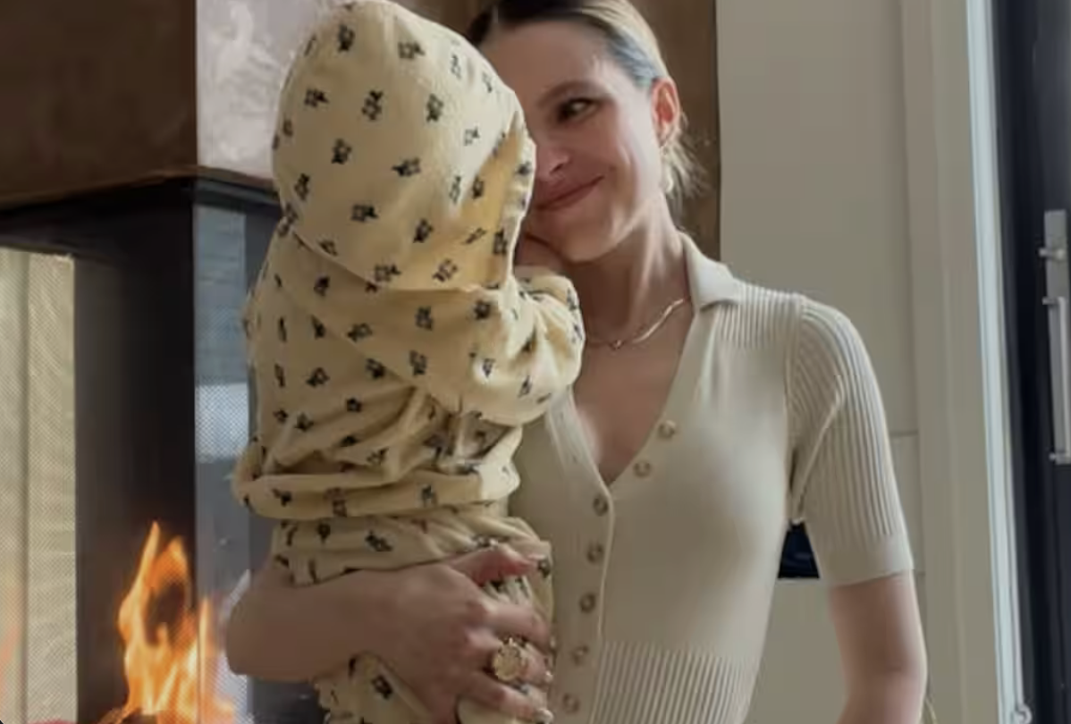 Capture le 2026 02 13 a 19.37.04 Sarah-Jeanne Labrosse s&rsquo;ouvre sur les critiques envers les pr&eacute;noms de ses enfants qui l&rsquo;ont profond&eacute;ment bless&eacute;e