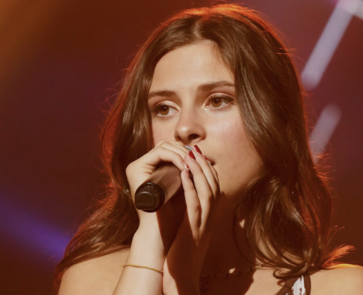 Capture le 2026 02 15 a 08.22.03 Mia Tinayre cr&eacute;e un v&eacute;ritable engouement en direct