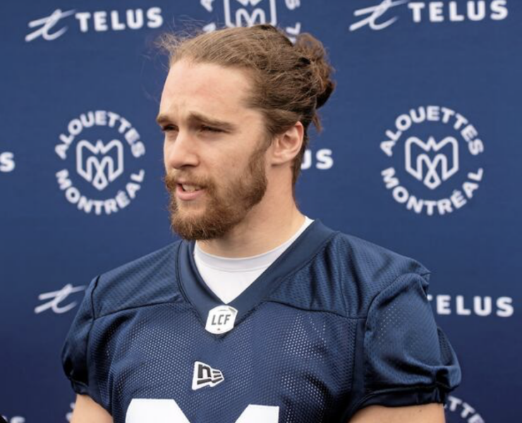 Capture le 2026 02 17 a 00.22.55 Marc-Antoine Dequoy Abandonne le Terrain pour les Ondes : Sa Nouvelle Aventure