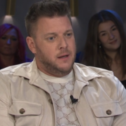 Capture le 2026 02 17 a 10.08.17 Rare et Touchante Photo de Mathieu Baron et Son Fils