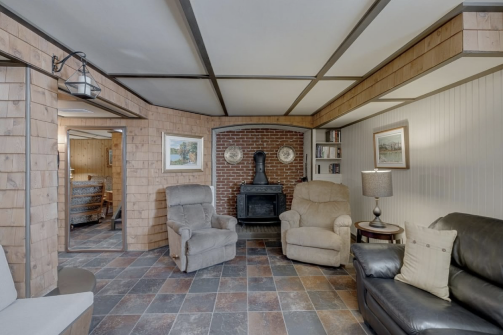 Capture le 2026 02 18 a 01.32.33 Lynda Lemay &eacute;mue : la maison de son enfance sur le march&eacute; en vente pour 350 000 $