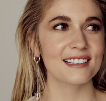 Capture le 2026 02 18 a 11.35.08 Rosalie Vaillancourt c&eacute;l&egrave;bre deux ans d&rsquo;amour avec un son bien aim&eacute; connu