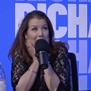 Capture le 2026 02 19 a 07.50.20 Sophie Durocher fr&ocirc;le la mort en vacances : un t&eacute;moignage bouleversant 16 ans plus tard