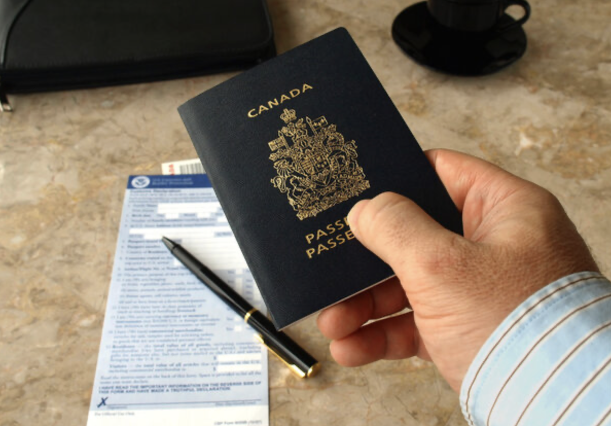Votre passeport canadien en danger : 7 raisons choquantes 1 Votre passeport canadien en danger : 7 raisons choquantes Capture le 2026 02 20 a 12.46.54 Votre passeport canadien en danger : 7 raisons choquantes