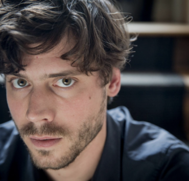 François Arnaud relance les spéculations amoureuses avec cet homme et c'est un acteur connu 2 François Arnaud relance les spéculations amoureuses avec cet homme et c'est un acteur connu Capture le 2026 02 22 a 08.24.07 François Arnaud relance les spéculations amoureuses avec cet homme et c'est un acteur connu