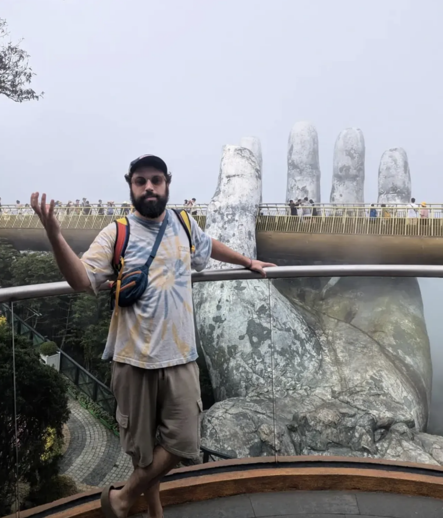 Un nouveau chroniqueur débarque à Salut Bonjour Week-end 2 Un nouveau chroniqueur débarque à Salut Bonjour Week-end Capture le 2026 02 22 a 09.37.29 Un nouveau chroniqueur débarque à Salut Bonjour Week-end