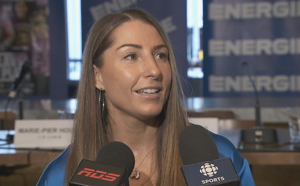 Capture le 2026 02 27 a 09.24.39 Sous le soleil, Kim Clavel r&eacute;v&egrave;le son baby bump en maillot