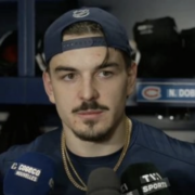 Arber Xhekaj divise les partisans après un choix controversé et un geste... 11 Arber Xhekaj divise les partisans après un choix controversé et un geste... Capture le 2026 02 28 a 07.32.37 Arber Xhekaj divise les partisans après un choix controversé et un geste...