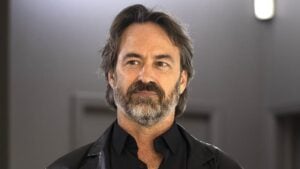 antigang personnage denys marchand sebastien ricard Antigang face &agrave; Ind&eacute;fendable : la guerre des quotidiennes est lanc&eacute;e