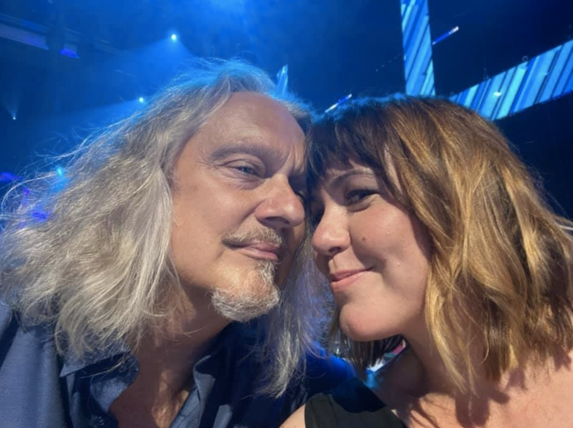 Capture decran 2026 03 05 113754 Apr&egrave;s sa demande en mariage, d&eacute;couvrez Normand D&rsquo;Amour et sa conjointe en photos