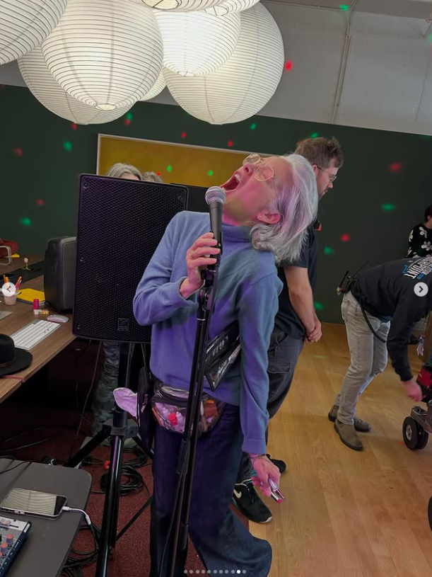 Capture decran 2026 03 12 100921 Julie Le Breton partage des images rares sur le plateau de la saison 2 et plusieurs fans disent ceci