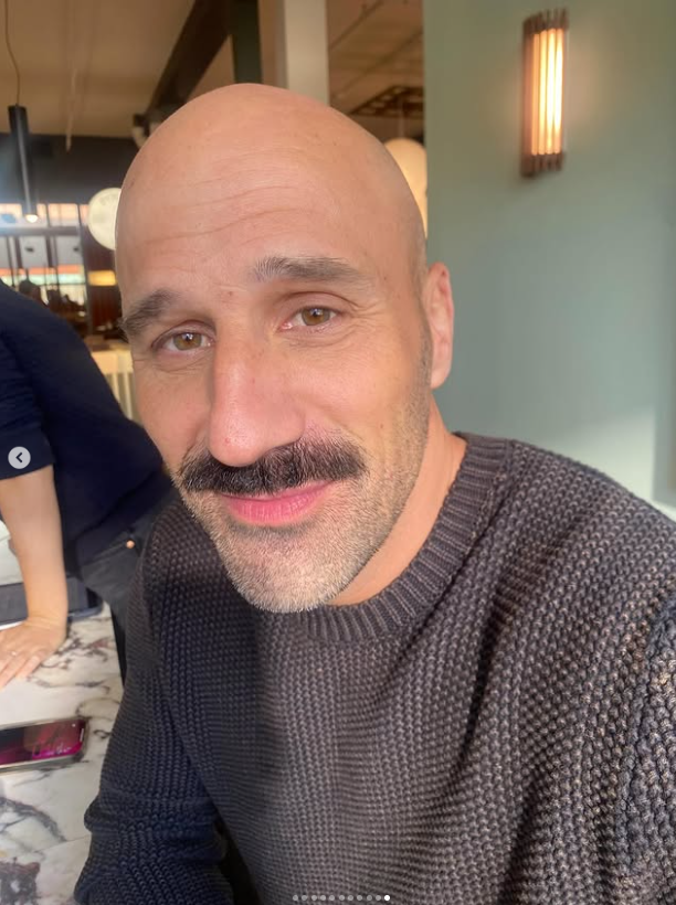 Capture decran 2026 03 12 100925 Julie Le Breton partage des images rares sur le plateau de la saison 2 et plusieurs fans disent ceci