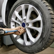 Capture decran 2026 03 13 121051 Pneus d'&eacute;t&eacute; au Qu&eacute;bec : Pourquoi il vaut mieux patienter apr&egrave;s le 15 mars