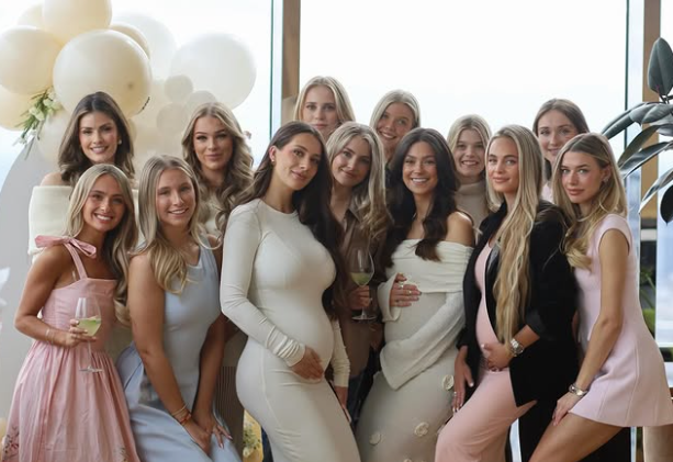 Capture decran 2026 03 13 145828 Les femmes des joueurs du CH ont eu droit &agrave; un baby shower de r&ecirc;ve