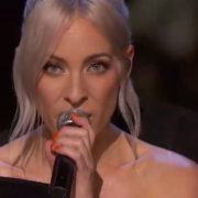 Marie-Mai vit un moment bouleversant sur scène avec le père de sa fille 11 Marie-Mai vit un moment bouleversant sur scène avec le père de sa fille Capture decran 2026 03 15 143315 Marie-Mai vit un moment bouleversant sur scène avec le père de sa fille