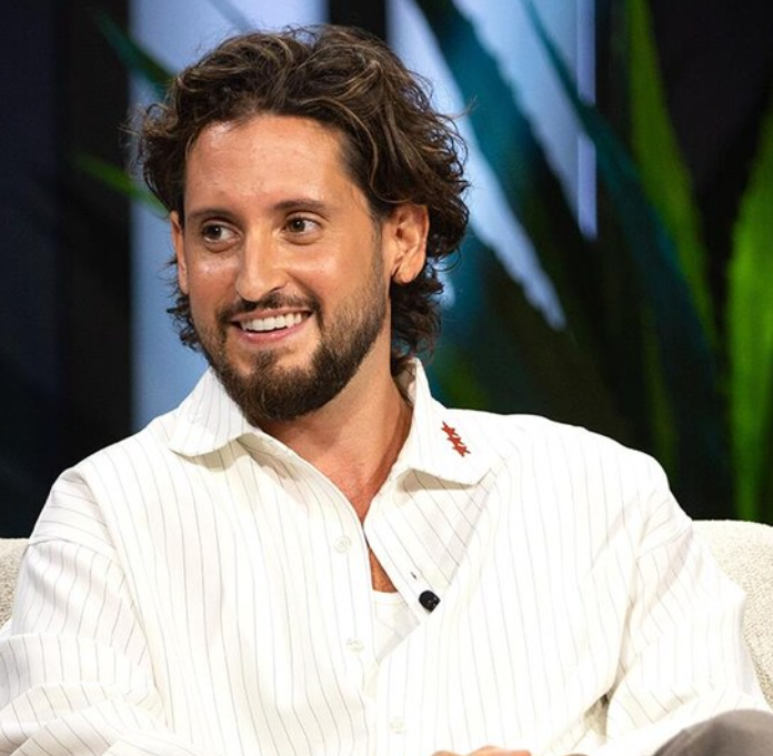 Lou-Pascal Tremblay débarque dans une série… une arrivée qui ne passe pas inaperçue 1 Lou-Pascal Tremblay débarque dans une série… une arrivée qui ne passe pas inaperçue Capture decran 2026 03 28 072148 Lou-Pascal Tremblay débarque dans une série… une arrivée qui ne passe pas inaperçue