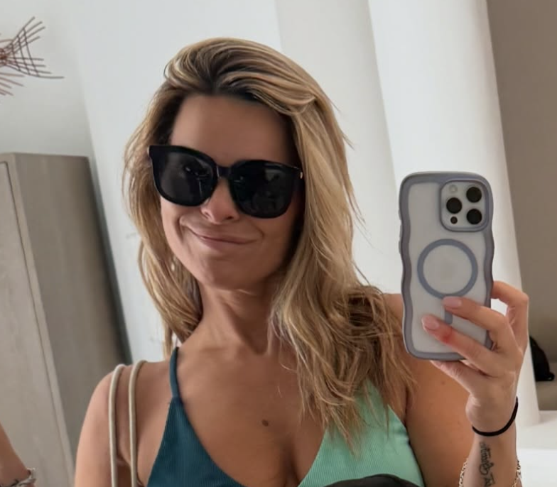 Capture decran le 2026 03 04 a 13.45.35 Kim Rusk partage de magnifiques photos de son voyage avec sa fille