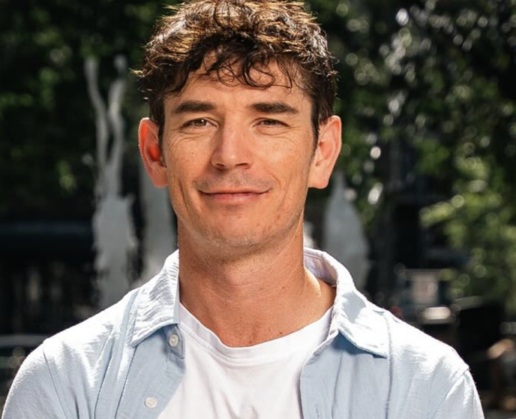 Capture decran le 2026 03 25 a 13.08.12 S&eacute;bastien Delorme : la diff&eacute;rence d&rsquo;&acirc;ge avec sa blonde de 26 ans&hellip; enfin expliqu&eacute;e