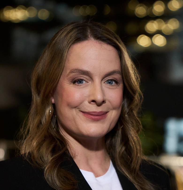 Capture decran le 2026 03 30 a 09.44.29 e1774878309681 Julie Le Breton &eacute;tonne en partageant une rare photo en couple