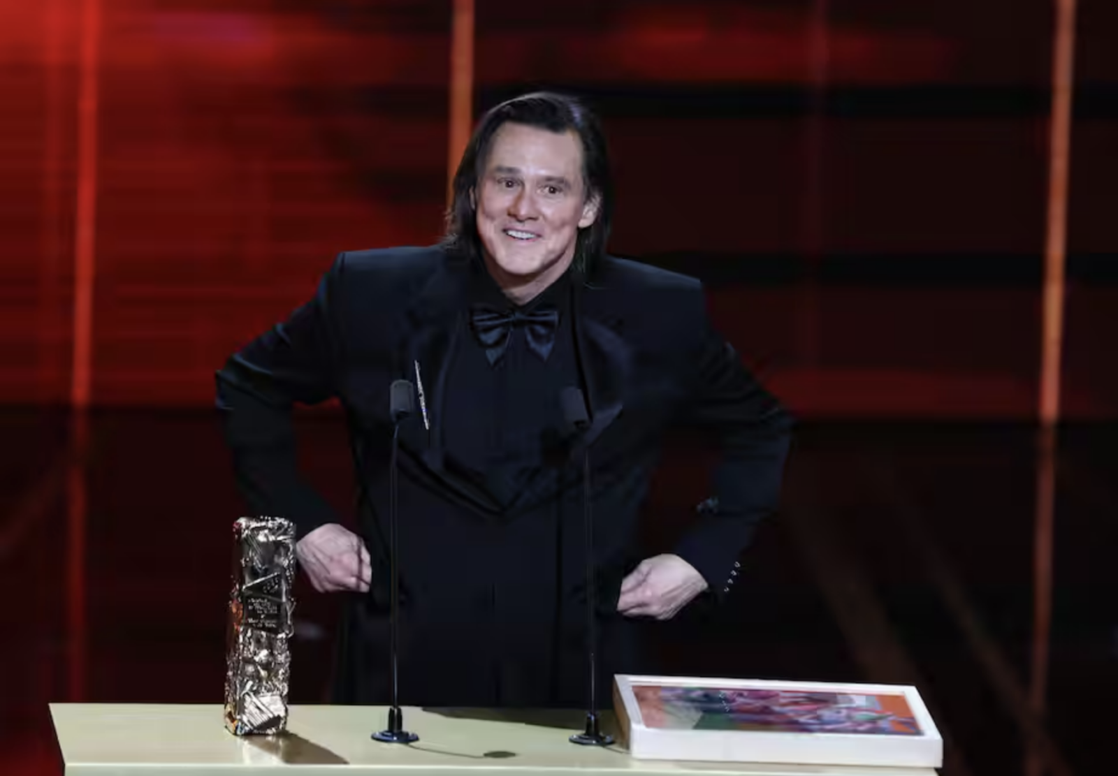 L’attachée de presse de Jim Carrey doit confirmer que c’était bien lui aux César 1 L’attachée de presse de Jim Carrey doit confirmer que c’était bien lui aux César Capture le 2026 03 03 a 07.10.42 L’attachée de presse de Jim Carrey doit confirmer que c’était bien lui aux César