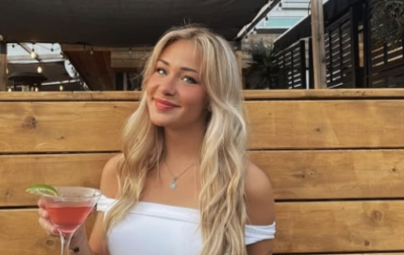 Romie Lacasse de Star Académie rayonne en maillot de bain 1 Romie Lacasse de Star Académie rayonne en maillot de bain Capture le 2026 03 04 a 13.18.10 Romie Lacasse de Star Académie rayonne en maillot de bain