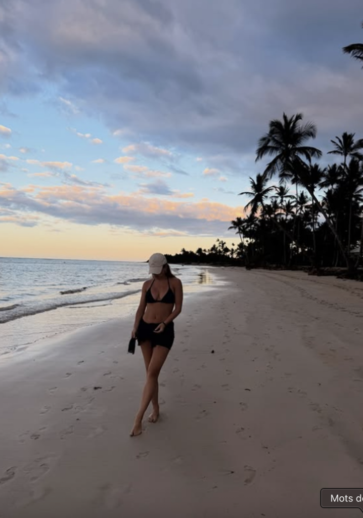 Capture le 2026 03 07 a 05.31.44 Sous le soleil de la R&eacute;publique dominicaine : Lou-Pascal et Marina plus amoureux que jamais (08)photos sur la plage