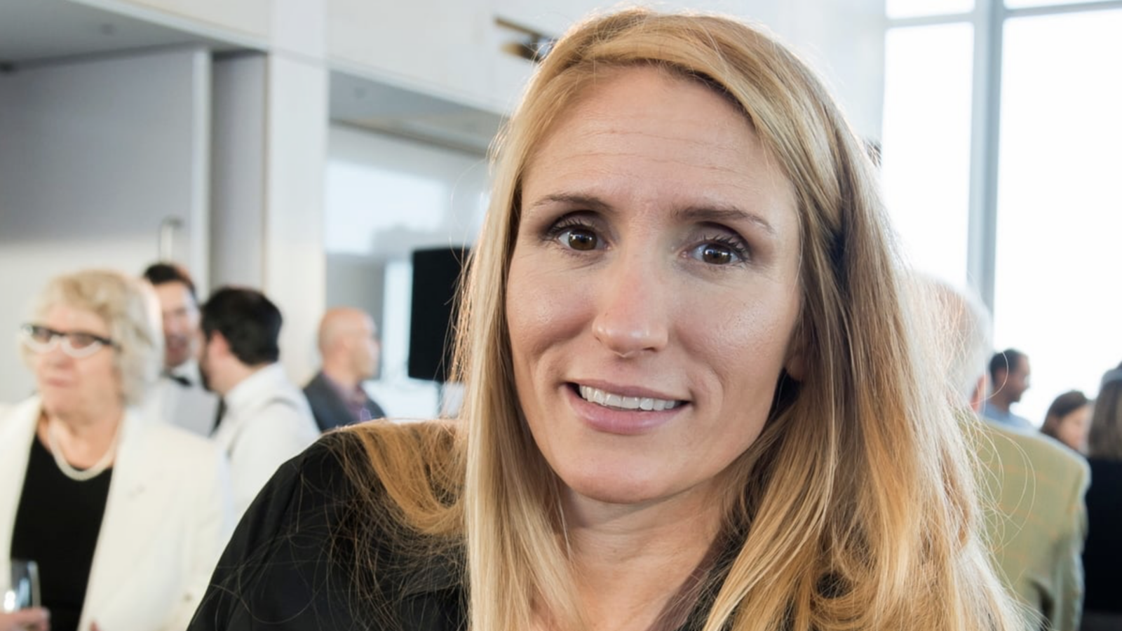 Mère Ordinaire en Afrique : Son Cri de Coeur Retentissant de partout ! 1 Mère Ordinaire en Afrique : Son Cri de Coeur Retentissant de partout ! Capture le 2026 03 08 a 08.35.22 Mère Ordinaire en Afrique : Son Cri de Coeur Retentissant de partout !