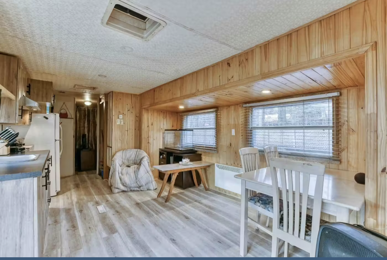 Capture le 2026 03 10 a 14.09.50 Ce chalet &agrave; 45 000 $ dans les Laurentides fait r&eacute;agir en pleine crise immobili&egrave;re