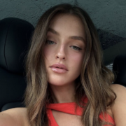 Capture le 2026 03 18 a 01.32.22 Alicia Moffet vivement critiqu&eacute;e apr&egrave;s une vid&eacute;o qui fait r&eacute;agir