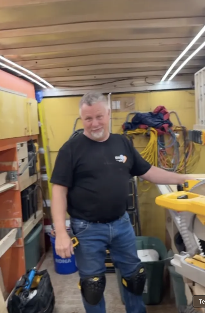 Capture le 2026 03 20 a 06.47.36 Saskia Thuot partage une rare photo avec sa fille&hellip; et la ressemblance frappe imm&eacute;diatement