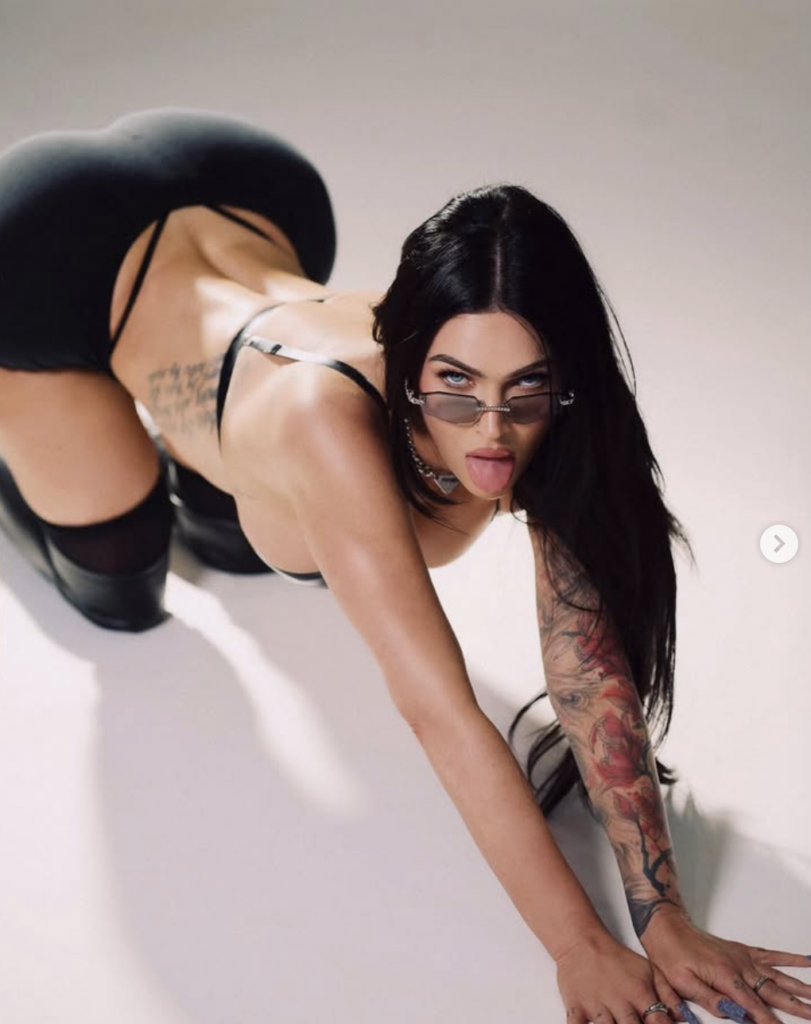 L'icône que l'on croyait retirée du monde brise enfin son armure : "Nous sommes condamnés", les mots qui affolent la toile 3 L'icône que l'on croyait retirée du monde brise enfin son armure : "Nous sommes condamnés", les mots qui affolent la toile Capture le 2026 03 23 a 00.31.56 L'icône que l'on croyait retirée du monde brise enfin son armure : "Nous sommes condamnés", les mots qui affolent la toile