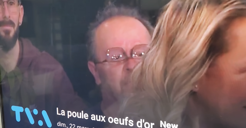 Capture le 2026 03 25 a 09.51.30 Un spectateur de "La Poule aux &oelig;ufs d'or" va trop loin : d&eacute;couvrez le geste qui a enflamm&eacute; les r&eacute;seaux sociaux
