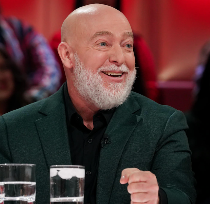 Capture decran 2026 04 07 110012 Pourquoi Guy Jodoin aime se mettre &agrave; nu &agrave; la t&eacute;l&eacute; ?