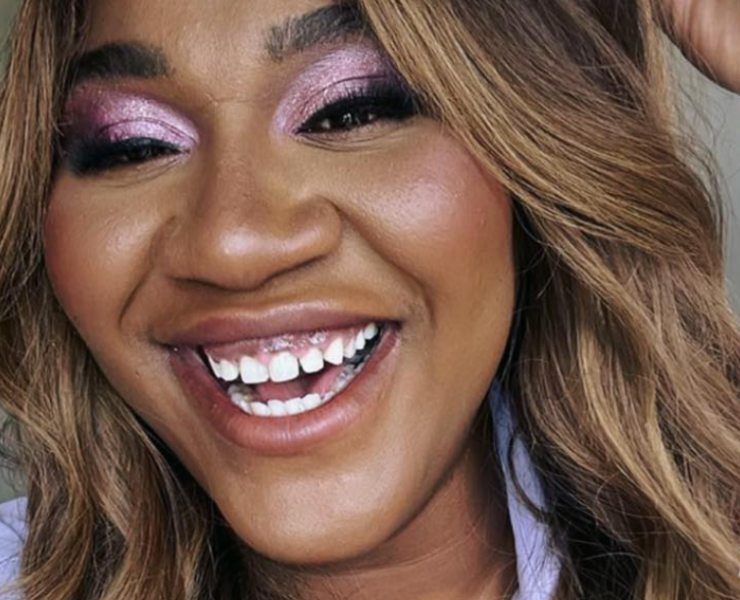 Capture decran 2026 04 08 115244 Vous ne devinerez jamais qui habille M&eacute;lissa B&eacute;dard pour ses spectacles...