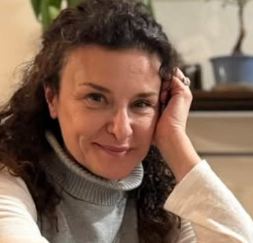 Capture decran 2026 04 10 083255 &Agrave; 60 ans, Chantal Fontaine vit dans une maison avec sa fille et ses petits-enfants