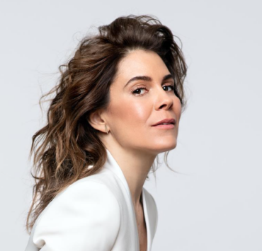 Capture decran 2026 04 10 170709 1 La nouvelle photo de Julie Perreault enflamme les r&eacute;seaux sociaux : d&eacute;couvrez pourquoi