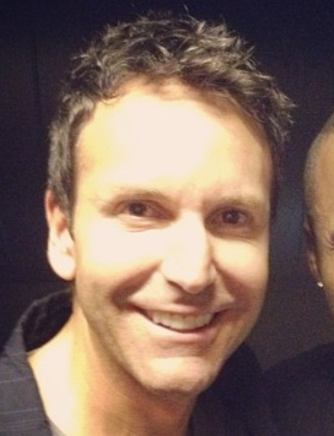 Capture decran 2026 04 21 112030 &Eacute;ric Salvail au centre de la rumeur : 75 VIP reviennent dans un documentaire