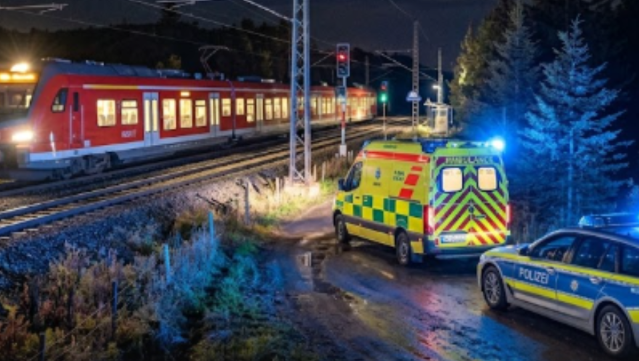 Capture decran 2026 04 23 070636 e1776942436694 Collision spectaculaire entre deux trains : la situation d&eacute;g&eacute;n&egrave;re rapidement