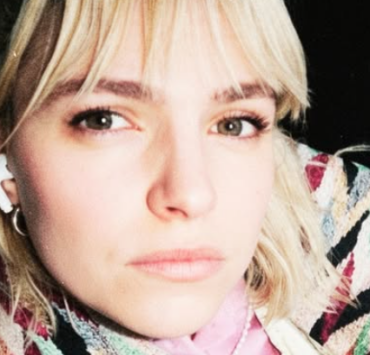 Capture decran 2026 04 27 081746 R&eacute;v&eacute;lation choc : le mal invisible qui transforme la vie de Sarah-Jeanne Labrosse en cauchemar