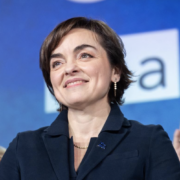 Capture decran le 2026 04 13 a 16.33.41 Voici l&rsquo;homme qui partage la vie de la premi&egrave;re ministre Christine Fr&eacute;chette